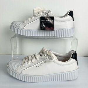 Skechers Street Rise Fit Shell Toe Sneakers Womens Platform White Leather Size 6